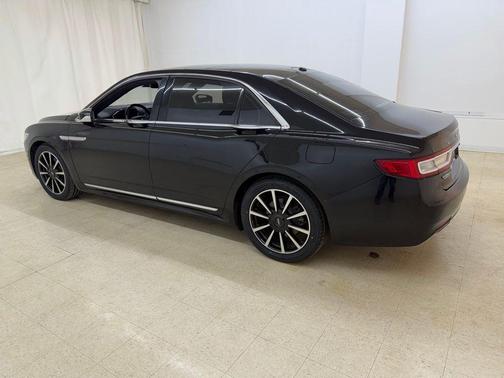 2017 Lincoln Continental Reserve