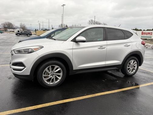 2018 Hyundai TUCSON SE