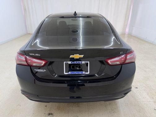 2020 Chevrolet Malibu FWD LT