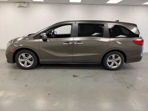 Modern Steel Metallic 2018 Honda Odyssey EX-L