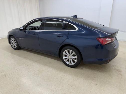 Blue Metallic 2020 Chevrolet Malibu FWD LT