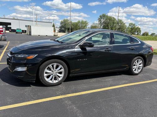 Mosaic Black Metallic 2020 Chevrolet Malibu FWD LT