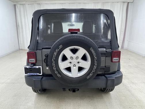 2017 Jeep Wrangler Sport