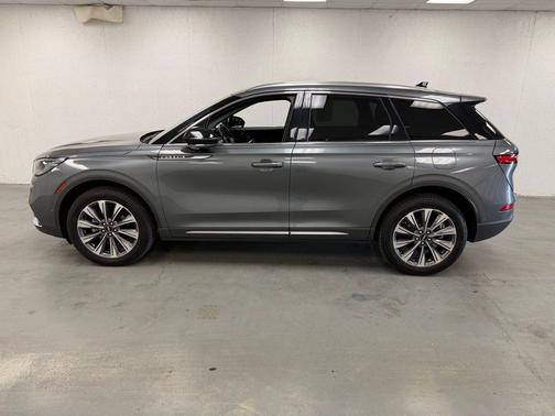 Asher Gray 2021 Lincoln Corsair Reserve