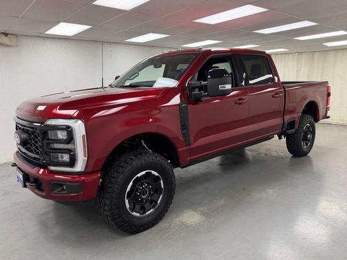 Ruby Red Metallic Tinted Clearcoat 2027 Ford F-250 Lariat