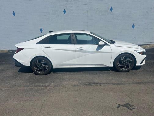 Serenity White 2025 Hyundai ELANTRA SEL