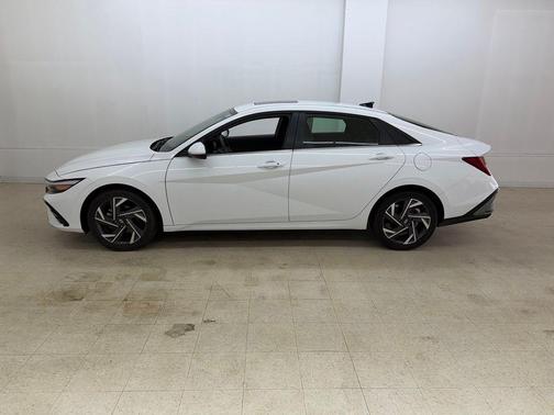 Serenity White 2025 Hyundai ELANTRA SEL