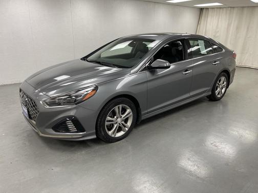 2018 Hyundai SONATA Limited