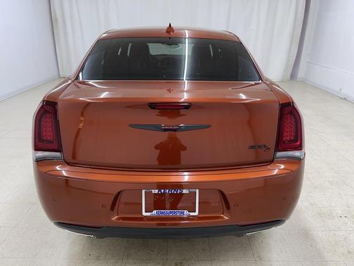2021 Chrysler 300 S