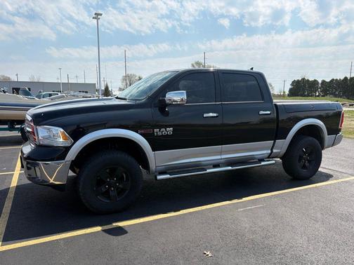2014 RAM 1500 Laramie
