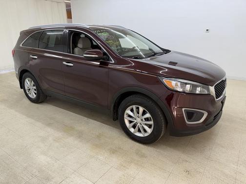 2018 Kia Sorento LX
