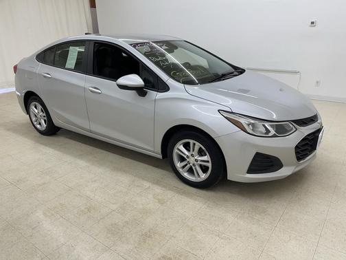 2019 Chevrolet Cruze LS