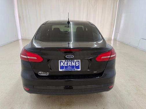 Shadow Black 2018 Ford Focus SE