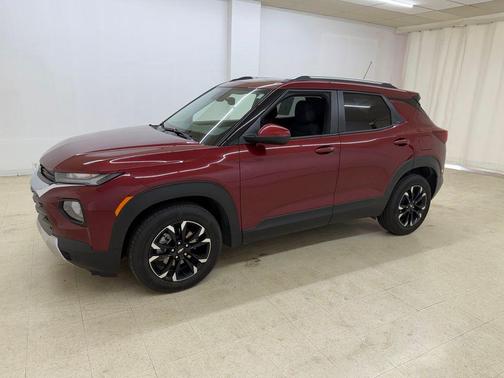 Crimson Metallic 2023 Chevrolet Trailblazer LT