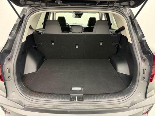 Fusion Black 2025 Kia Seltos LX
