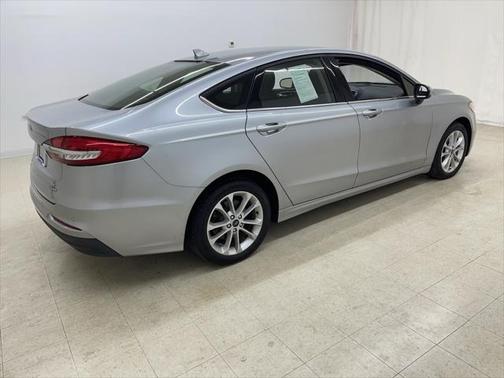 2020 Ford Fusion Hybrid SE