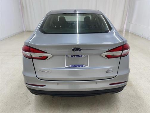2020 Ford Fusion Hybrid SE