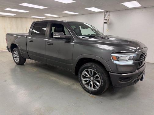 Granite Crystal Metallic Clearcoat 2020 RAM 1500 Laramie