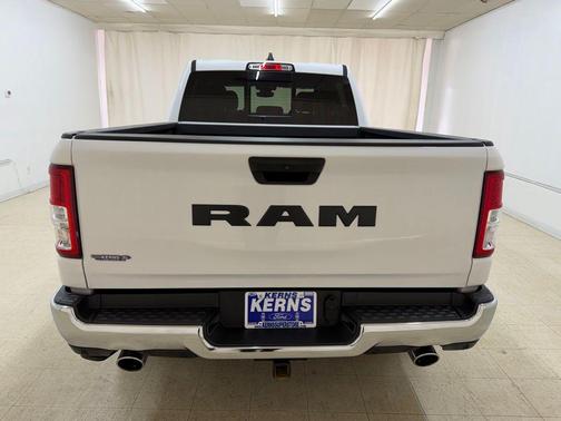Bright White Clearcoat 2023 RAM 1500 Big Horn/Lone Star