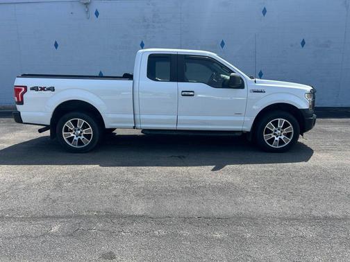 White 2015 Ford F-150 XL
