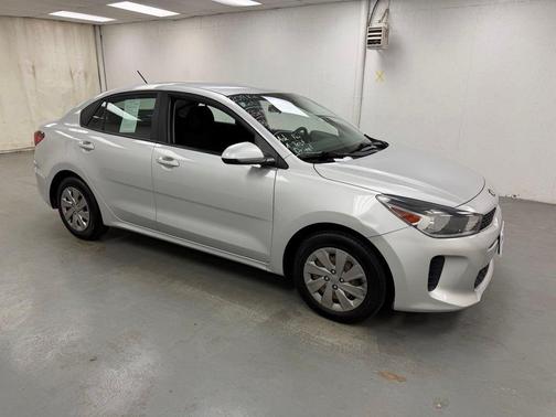 Silky Silver 2019 Kia Rio LX