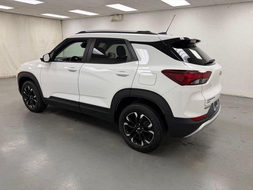 Summit White 2023 Chevrolet Trailblazer LT