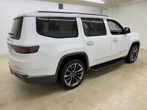 2022 Jeep Wagoneer Series II 4x4