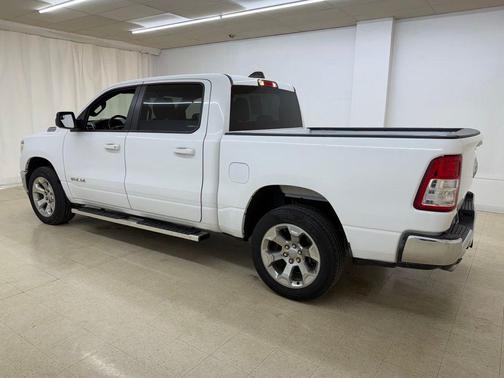Bright White Clearcoat 2022 RAM 1500 Big Horn/Lone Star