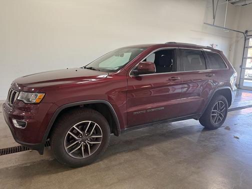 2019 Jeep Grand Cherokee Laredo