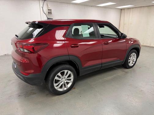 Crimson Metallic 2022 Chevrolet Trailblazer LS