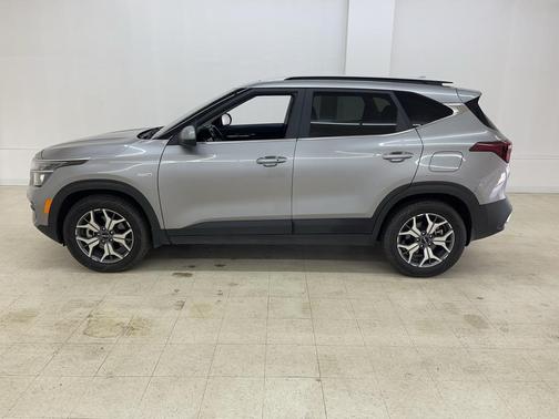 2022 Kia Seltos EX