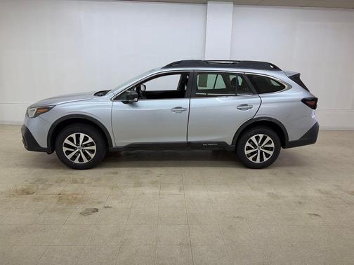 Ice Silver Metallic 2020 Subaru Outback Base