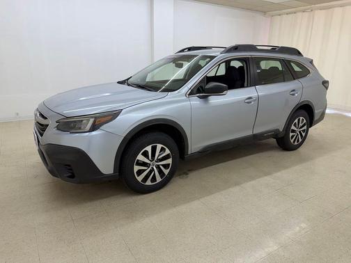 Ice Silver Metallic 2020 Subaru Outback Base