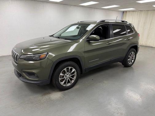 Olive Green Pearlcoat 2019 Jeep Cherokee Latitude Plus