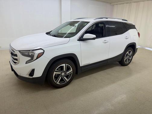 Summit White 2021 GMC Terrain SLT
