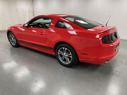 2014 Ford Mustang V6 Premium
