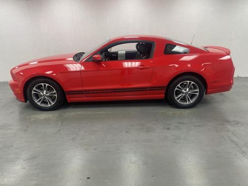 2014 Ford Mustang V6 Premium