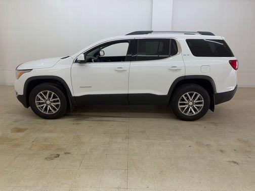 2019 GMC Acadia SLE-2