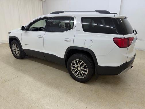 2019 GMC Acadia SLE-2