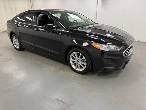 2020 Ford Fusion Hybrid SE