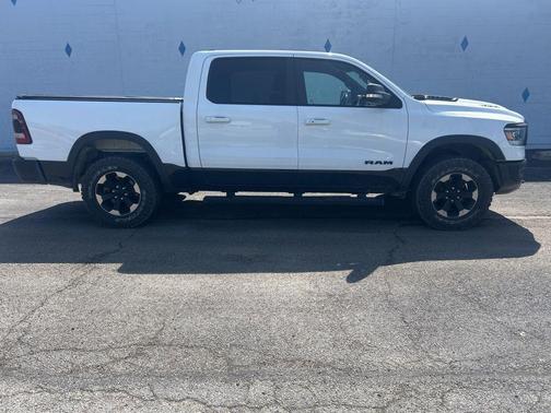 Bright White Clearcoat 2020 RAM 1500 Rebel