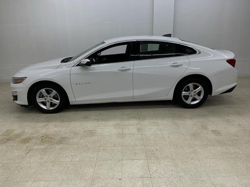2022 Chevrolet Malibu 1LS
