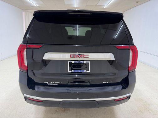 Onyx Black 2022 GMC Yukon SLT