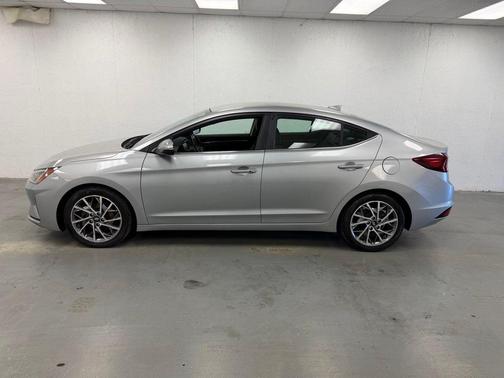 Stellar Silver 2020 Hyundai ELANTRA Limited
