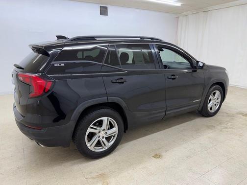 Ebony Twilight Metallic 2018 GMC Terrain SLE