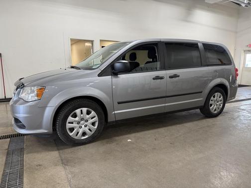 2016 Dodge Grand Caravan AVP/SE