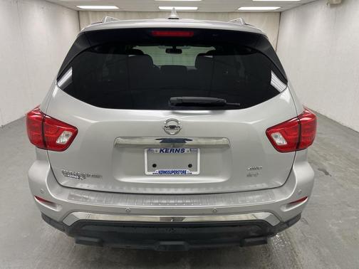 2020 Nissan Pathfinder SV 4WD