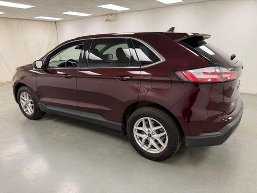 Burgundy Velvet Metallic Tinted Clearcoat 2024 Ford Edge SEL