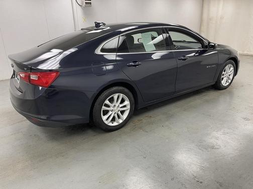 2017 Chevrolet Malibu 1LT