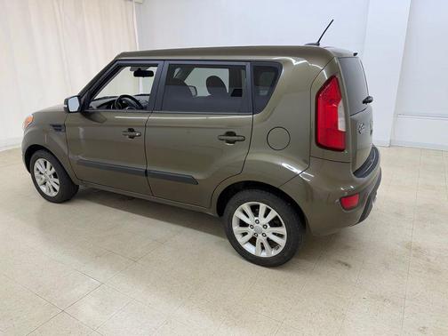 Moss 2012 Kia Soul +